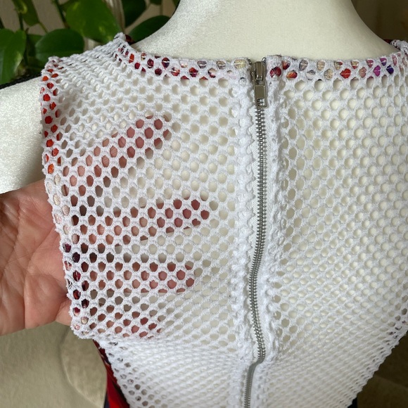 Junior/ Senoritas Floral Print top - Picture 5 of 7